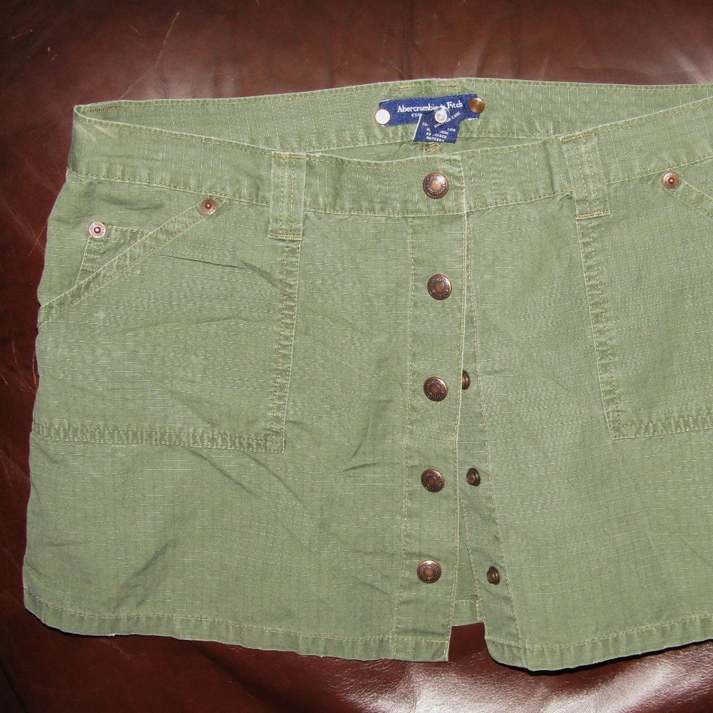 Casual army skirt